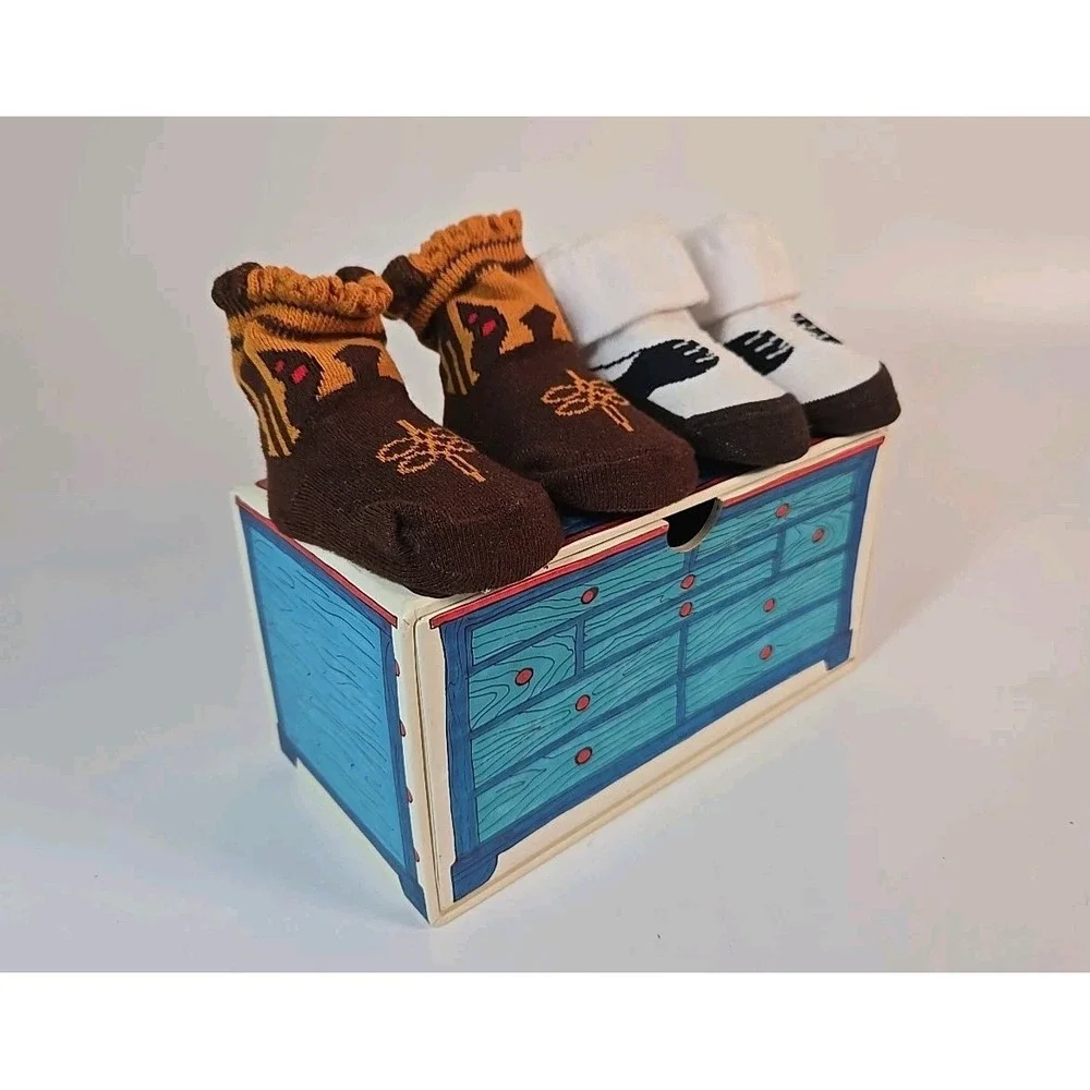 0-9 months Shoe Socks Booties Baby Shower Cowboy Gift Set‎ New